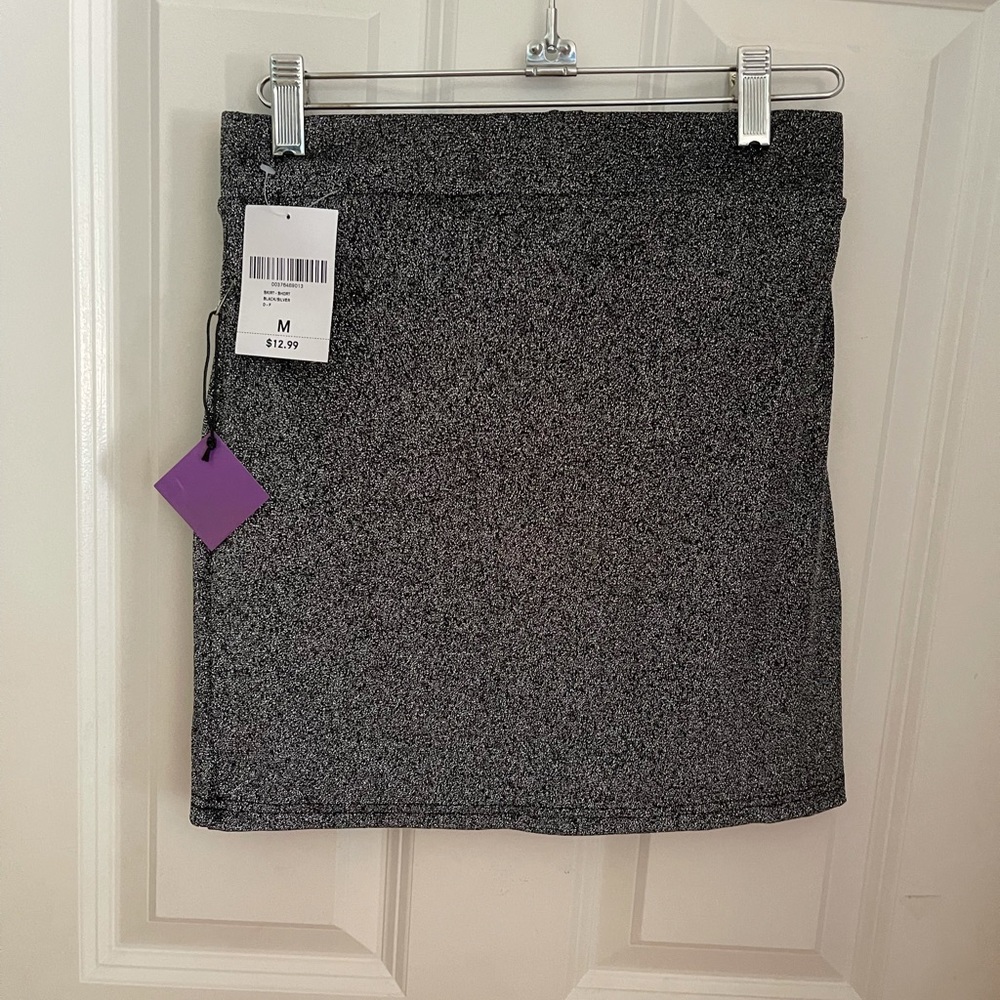 Forever 21 Sparkle pencil skirt Size: Medium
